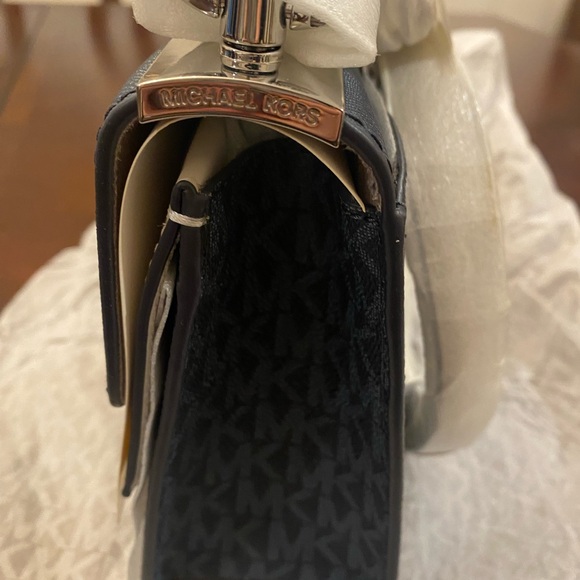 Michael kors crossbody bag satchel - Picture 6 of 8